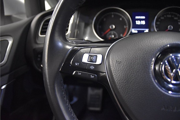 Volkswagen Golf Alltrack 10 of 20