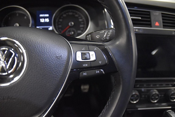 Volkswagen Golf Alltrack 11 of 20