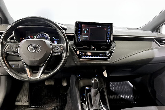 Toyota Corolla 4 of 5