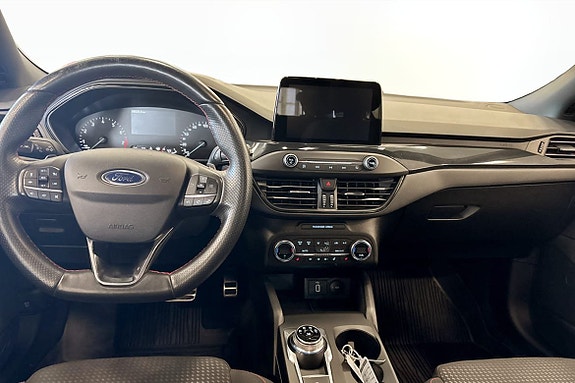Ford Focus 4 of 5