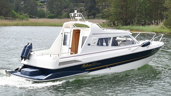 Bella Falcon -2008. Cummins Diesel. Mycket fint skick!