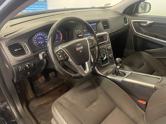 Volvo V60 6 of 9