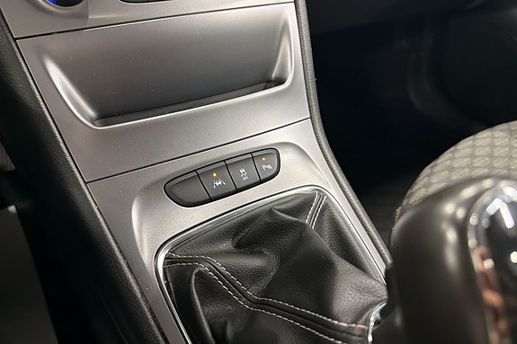 Opel Astra 10 of 16