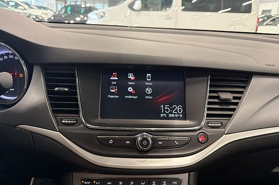 Opel Astra 12 of 16