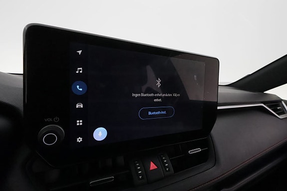 Toyota RAV4 Plug-in Hybrid 24 of 29
