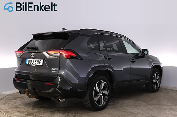 Toyota RAV4 Plug-in Hybrid 3 of 29