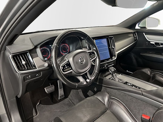 Volvo V90 7 of 15