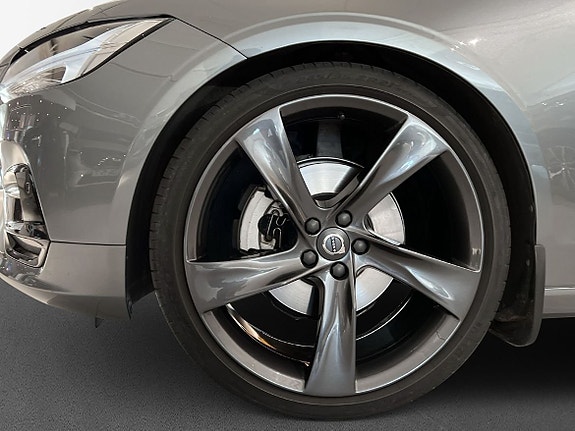 Volvo V90 5 of 15