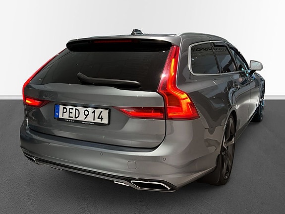 Volvo V90 4 of 15