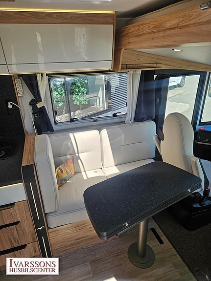 Pilote G 740 FGJ Evidence / Enkelsängar / Automat / Alde / 180hk 11 of 22