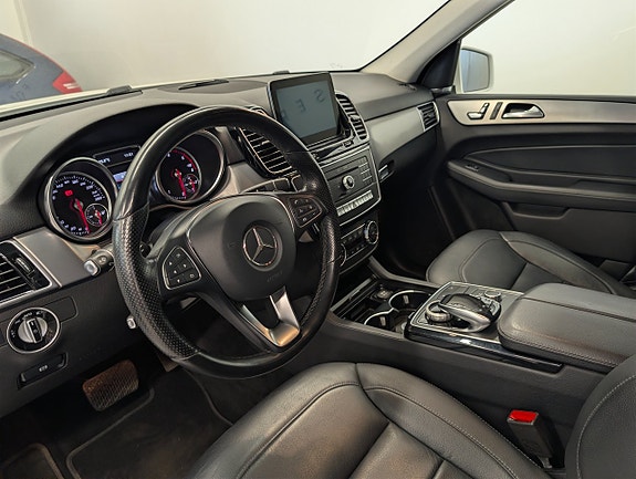 Mercedes-Benz GLE250 d 18 of 27