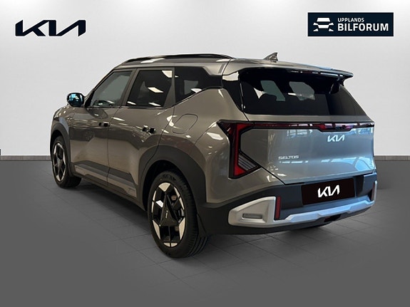 Kia Seltos 6 of 20