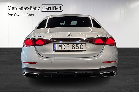 Mercedes-Benz E300 de 6 of 23