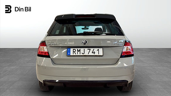 Skoda Fabia 5 of 5