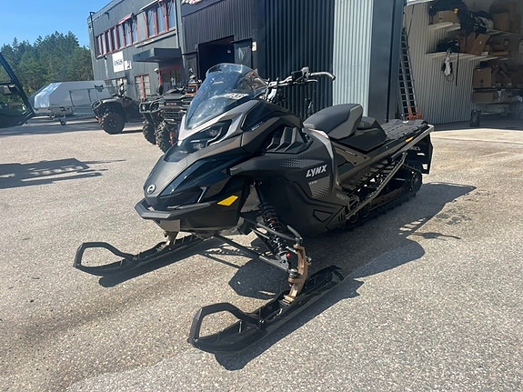 Lynx Xterrain LTD 900 ACE Turbo -26 *Demo* 4 of 5