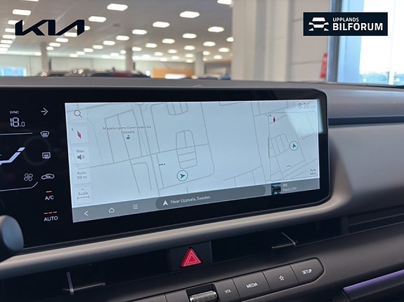 Kia Seltos 12 of 21