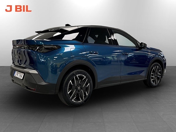 Peugeot 3008 3 of 5