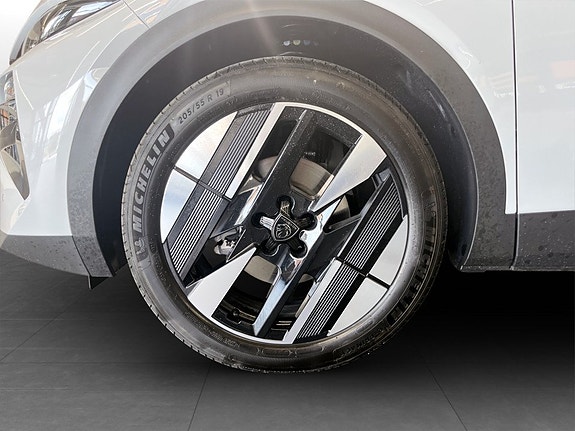 Peugeot 408 10 of 25