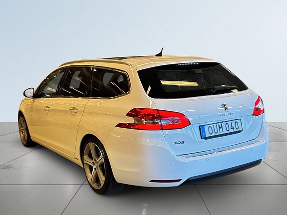 Peugeot 308 SW 5 of 5