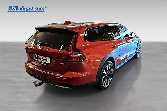 Volvo V60 Cross Country 5 of 5