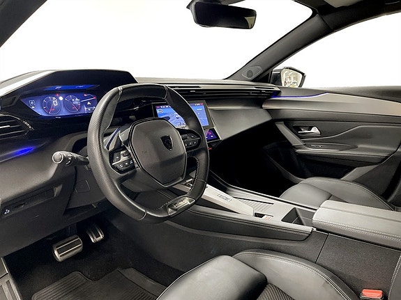 Peugeot 408 4 of 5