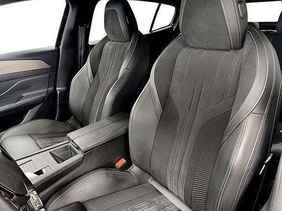 Peugeot 408 5 of 5