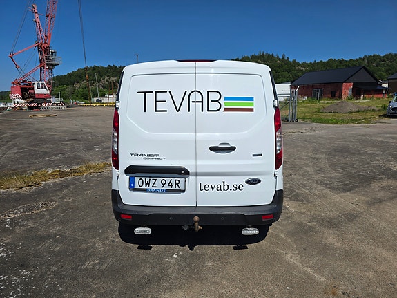 Ford Transit Connect 3 of 5