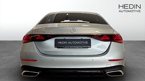 Mercedes-Benz E300 e 5 of 12