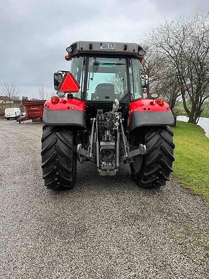 Massey Ferguson 5713 S Dyna -6 4 of 9