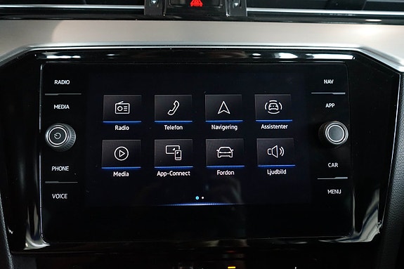 Volkswagen Passat Alltrack 15 of 30