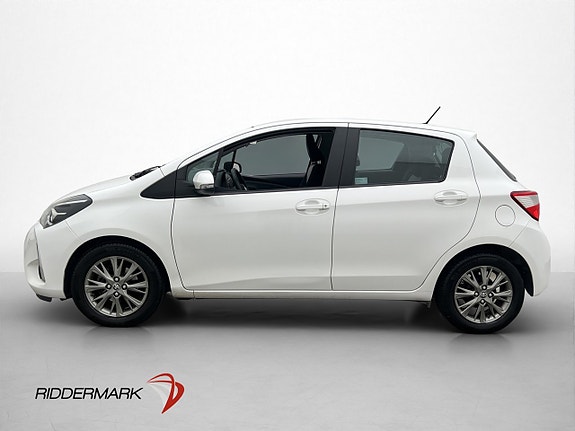 Toyota Yaris 5 of 29