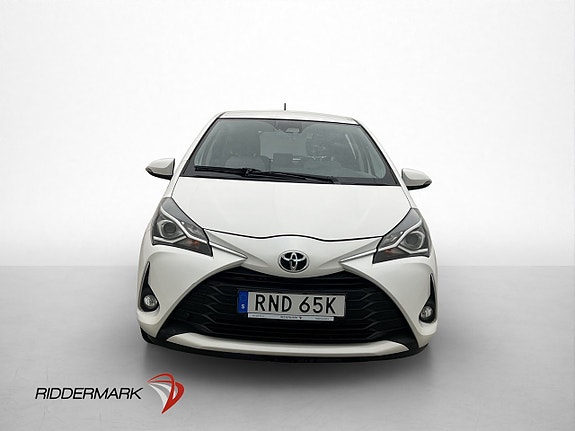 Toyota Yaris 2 of 29
