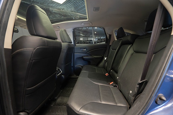Honda CR-V 18 of 29