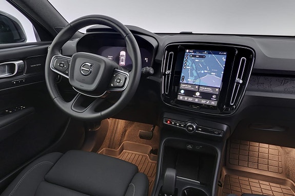 Volvo EX40 8 of 25