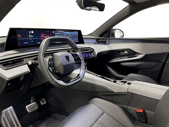 Peugeot 3008 4 of 5