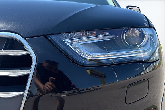 Audi A4 10 of 21