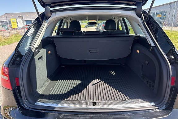 Audi A4 16 of 21