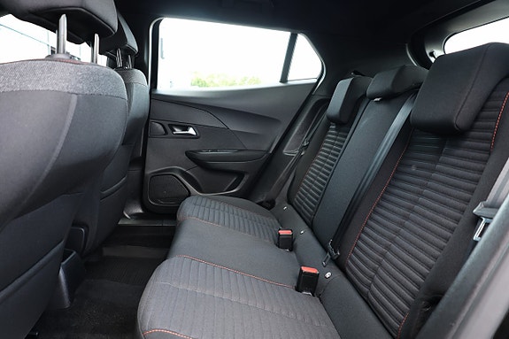 Peugeot 2008 15 of 15