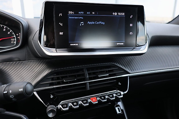 Peugeot 2008 13 of 15