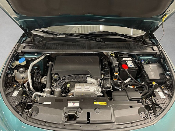 Peugeot 308 17 of 23