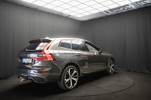 Volvo XC60 7 of 30