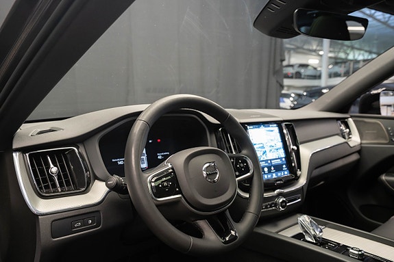 Volvo XC60 19 of 30