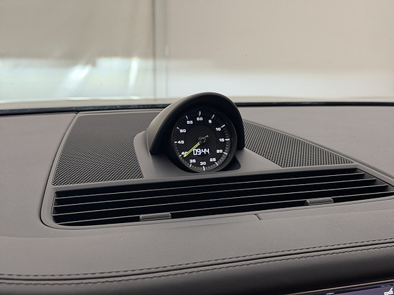 Porsche Panamera 4 22 of 30
