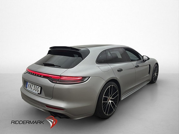 Porsche Panamera 4 5 of 5