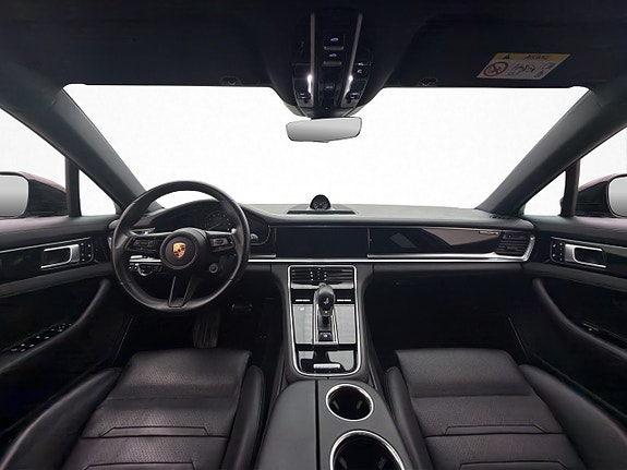 Porsche Panamera 4 21 of 30