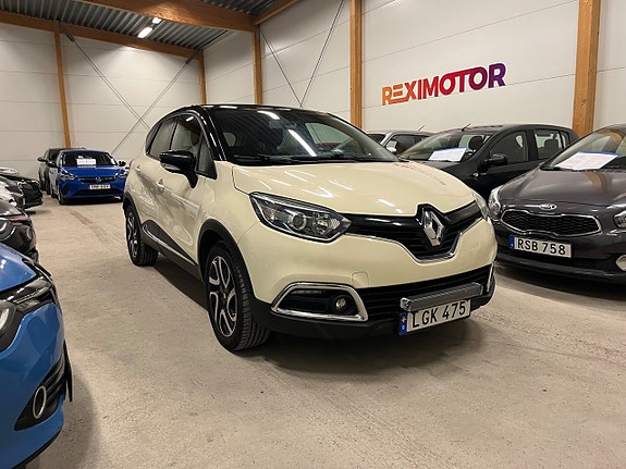 Renault Captur 2 of 5