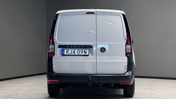 Volkswagen Caddy Maxi 18 of 18