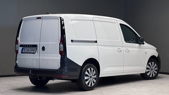 Volkswagen Caddy Maxi 16 of 18