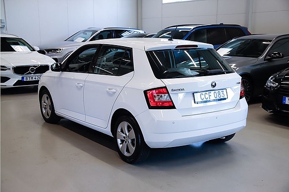 Skoda Fabia 4 of 5