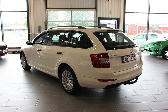 Skoda Octavia 11 of 13